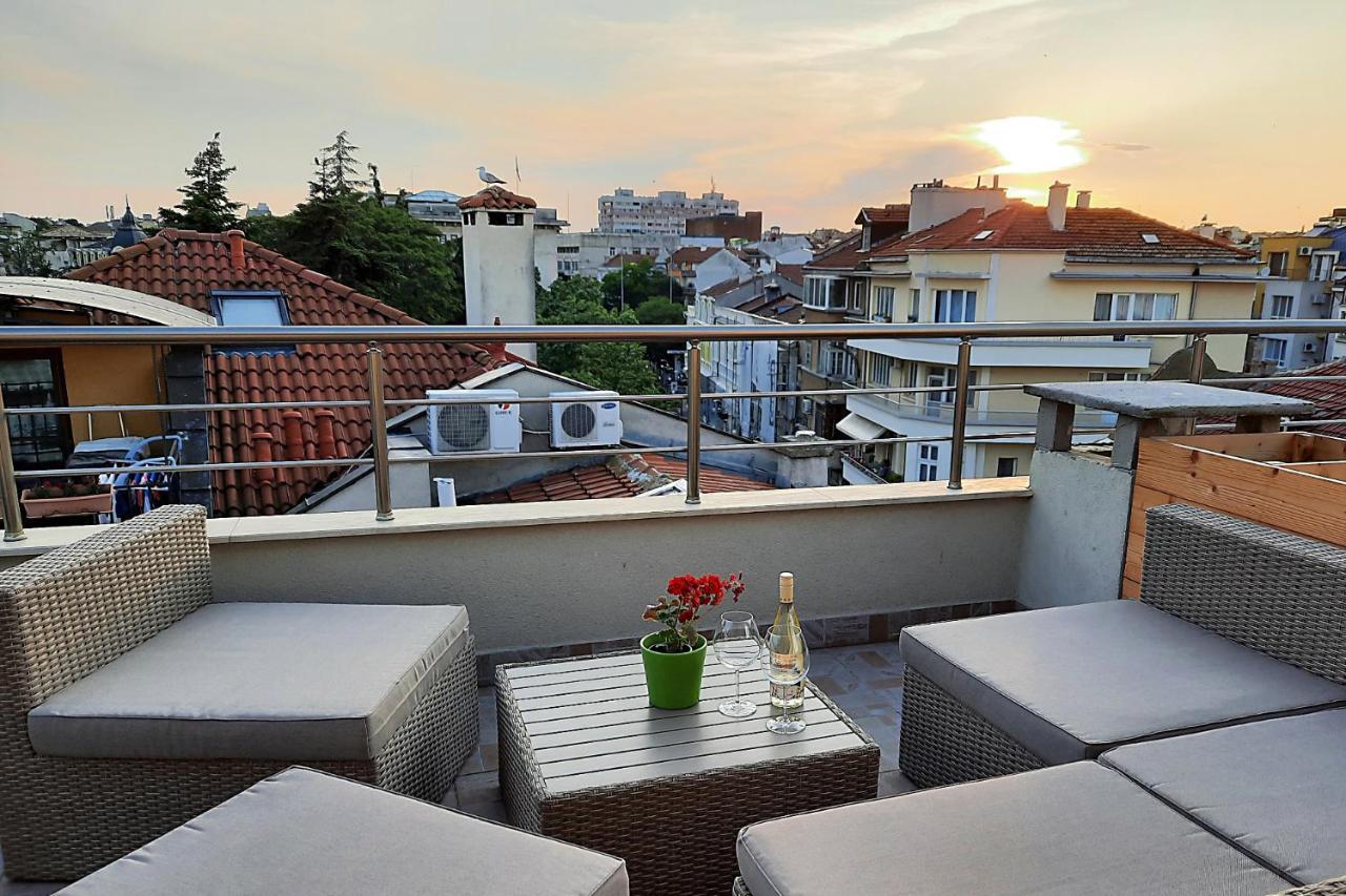 Shik & Chic In The Heart Of Burgas # 5Min From Beach # New Exterior photo